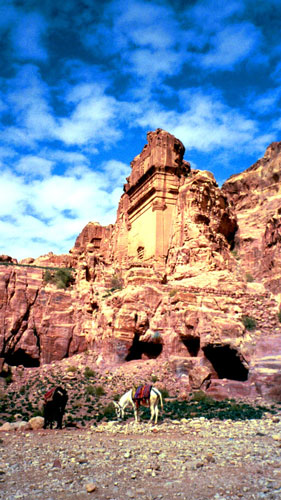 Rock structure on a cliff